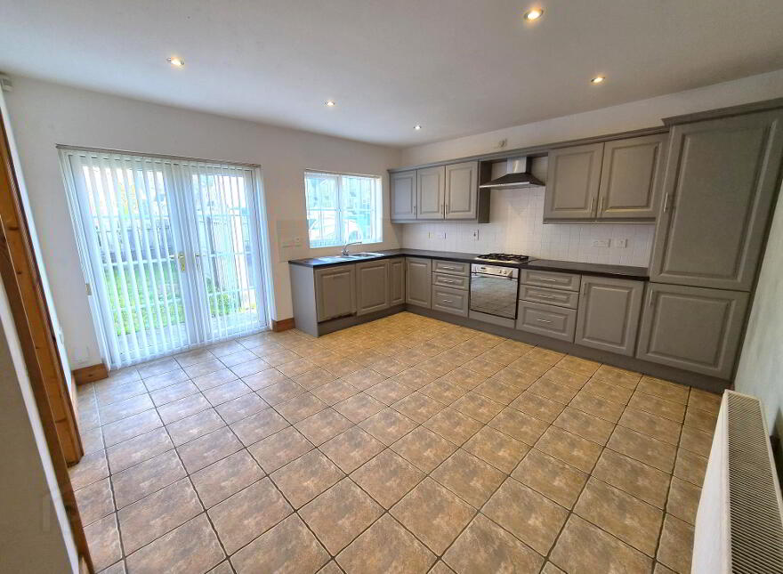83 Blackthorn Manor, Crescent Link, Waterside, L'Derry, BT47 5ST