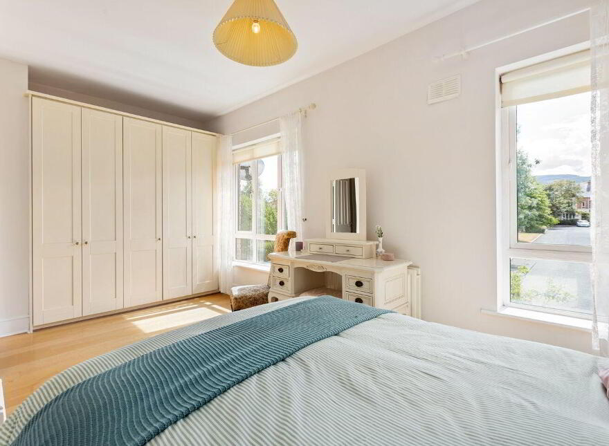 35 Ballintyre Downs, Ballintyre, Dublin 16, D16X403