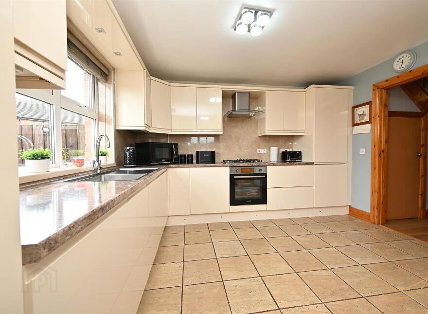 69 Elmwood Cottages, Newtownabbey, BT36 5WQ