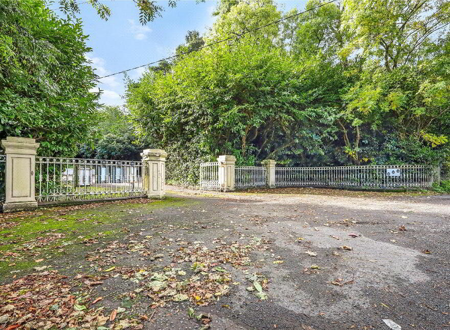 44 Hillsborough Road, Comber, Newtownards, BT23 5PW