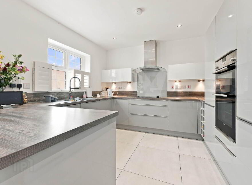 11 Drumfad Avenue, Millisle, Newtownards, BT22 2GS