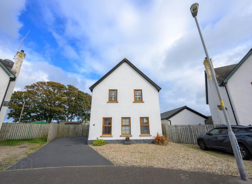 11 Drumfad Avenue, Millisle, Newtownards, BT22 2GS