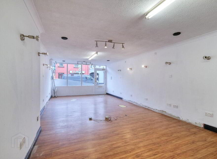 Dublin Street, N39K571