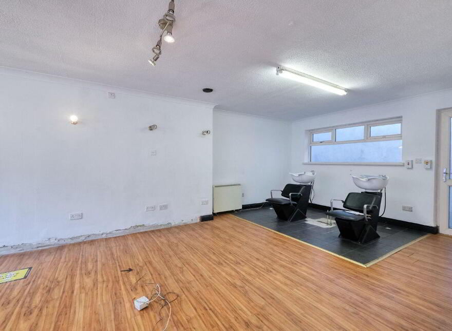 Dublin Street, N39K571