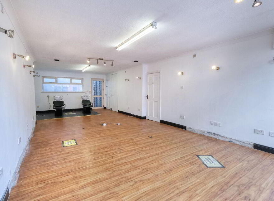 Dublin Street, N39K571