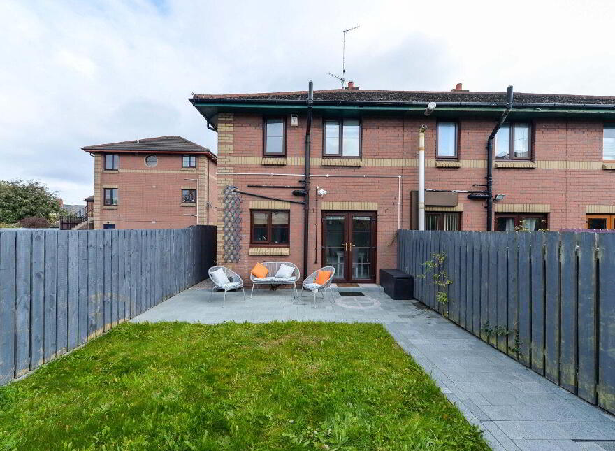 9 Whitehall Mews, Belfast, BT7 3GE
