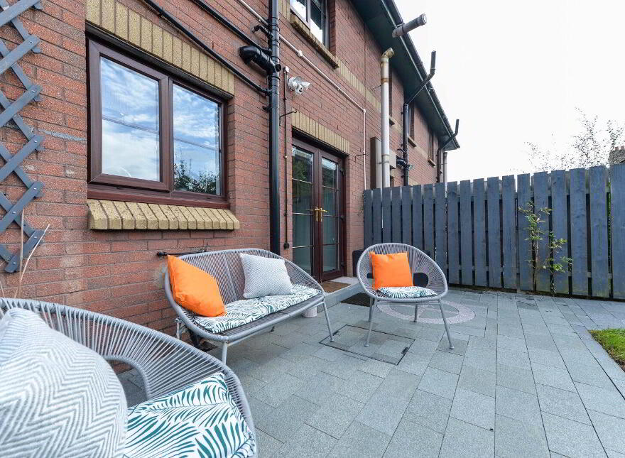 9 Whitehall Mews, Belfast, BT7 3GE