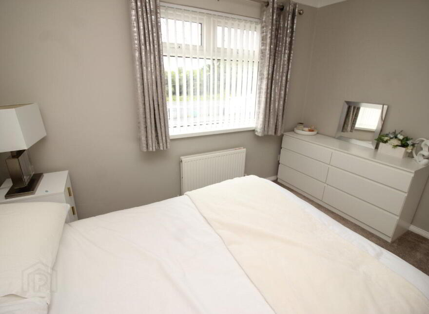 11 Coronation Gardens, Lisburn, BT27 5RG