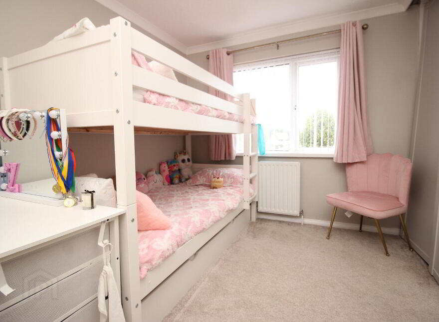 11 Coronation Gardens, Lisburn, BT27 5RG