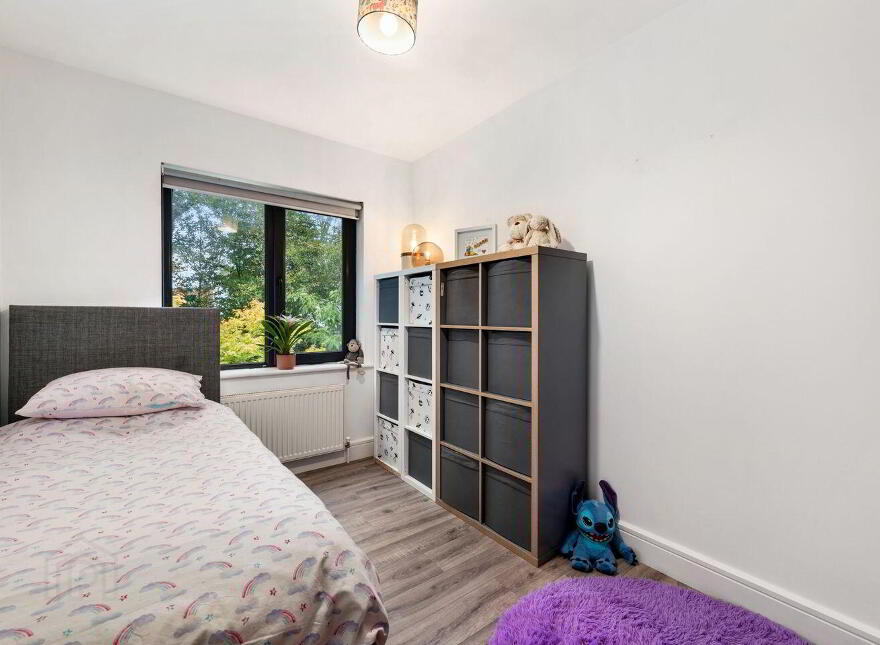 8 The Courtyard, Woodville, Glanmire, T45FX01