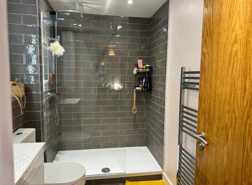 Apt 14 Shaftesbury Court, 3 Marcus Ward Street, Belfast, BT7 1RY