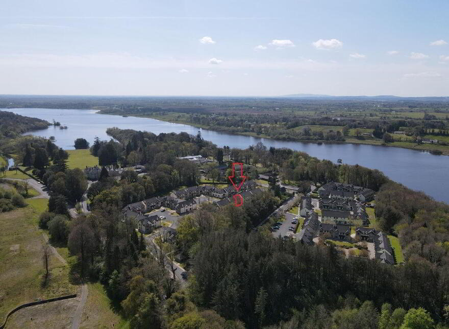 20 Earl Court, Lough Rynn, Mohill, N41E3H4