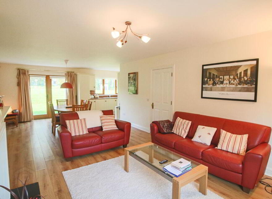 20 Earl Court, Lough Rynn, Mohill, N41E3H4