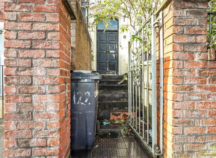 Apartment 1, 122 Antrim Road, Belfast, BT15 2AH