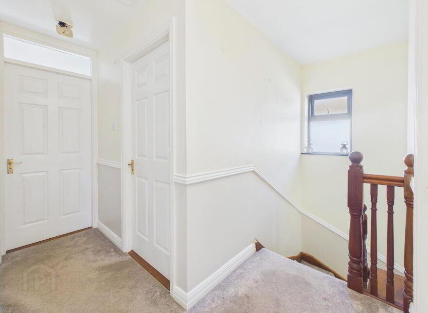 16 Hawthorn Crescent, Ballinasloe, H53WK19
