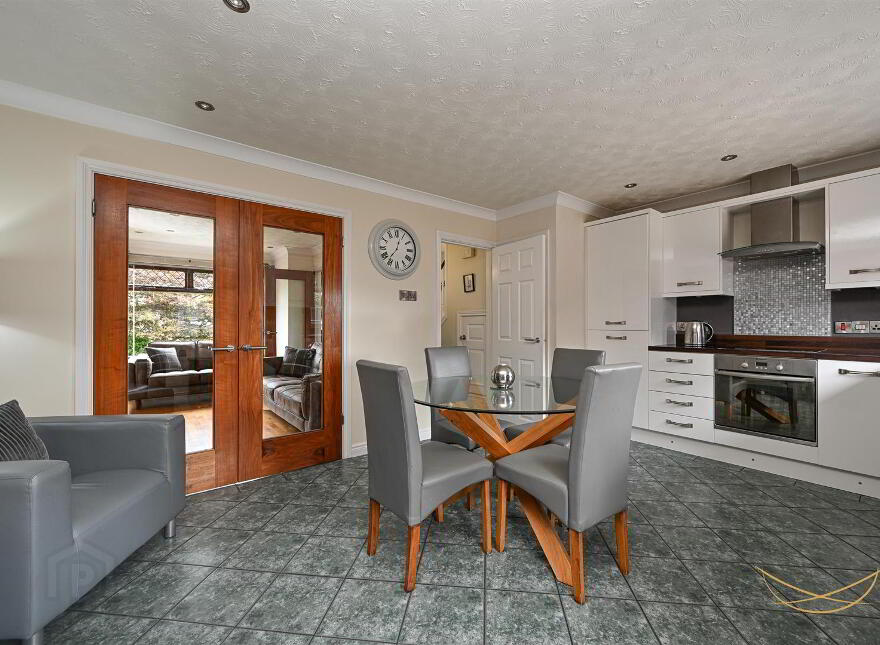 99 Clare Heights, Ballyclare, BT39 9SB