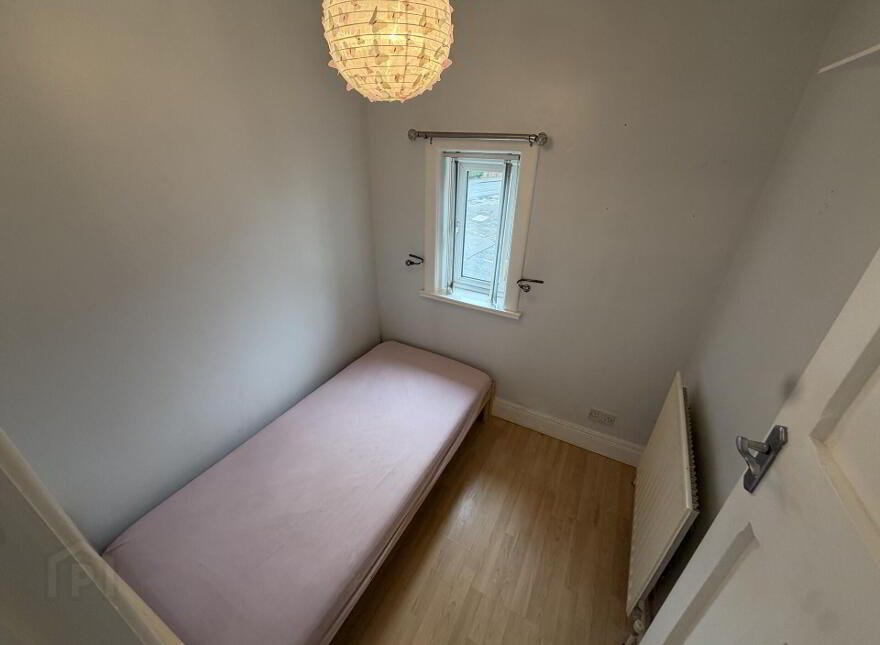 56 St Meryl Park, Belfast, BT11 8FY