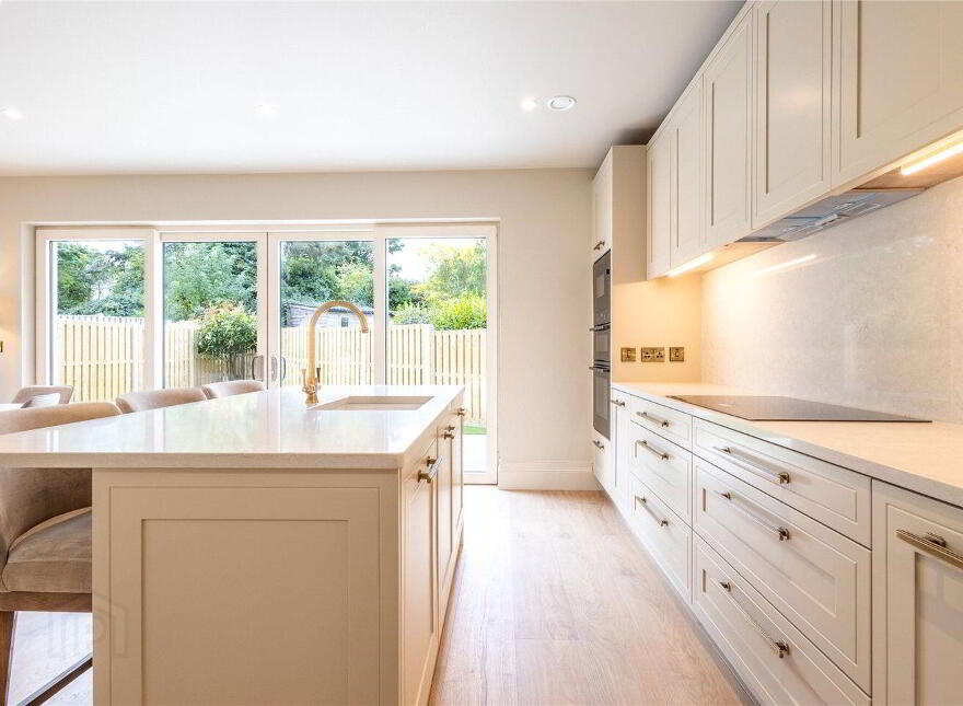 Linden Lodge, 23B Carrig Villas, Killincarrig, Greystones, A63K275