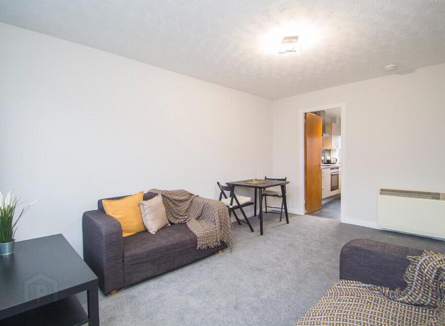 22 Craighouse Gardens, Edinburgh, EH10 5TX