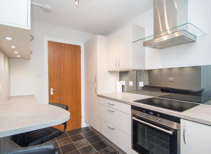 22 Craighouse Gardens, Edinburgh, EH10 5TX