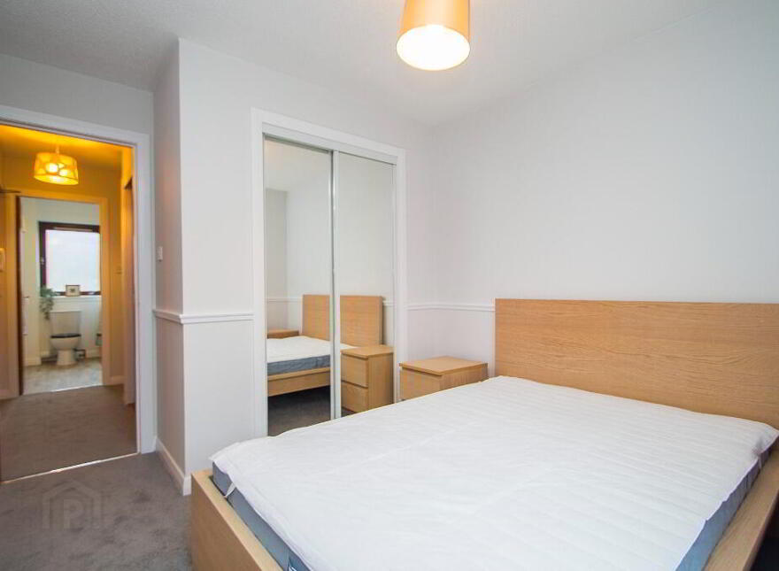 22 Craighouse Gardens, Edinburgh, EH10 5TX
