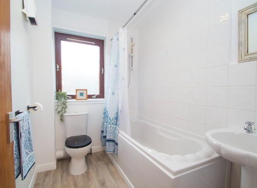 22 Craighouse Gardens, Edinburgh, EH10 5TX