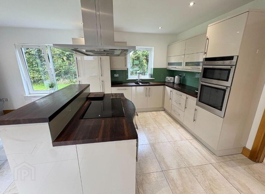 4 Meadow View, Rylane, Macroom, P32KT95
