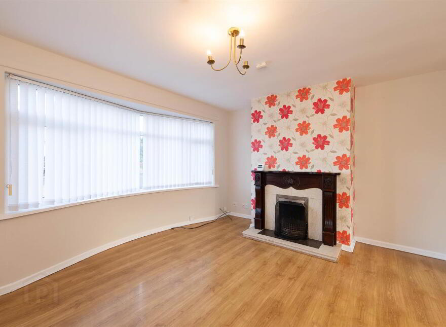 6 Muskett Gardens, Carryduff, Belfast, BT8 8QW