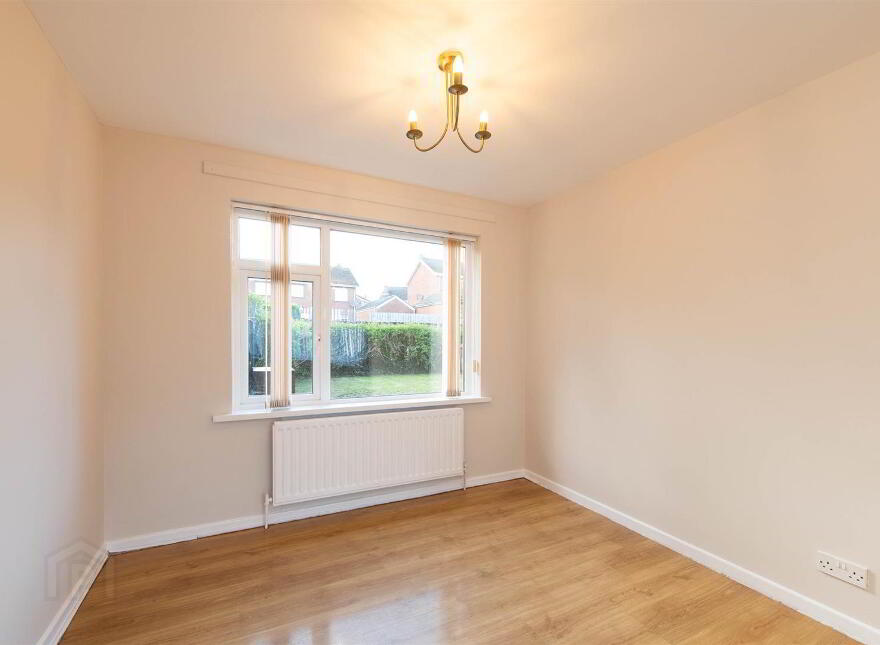 6 Muskett Gardens, Carryduff, Belfast, BT8 8QW