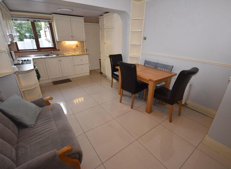 15 Derryveagh Avenue, Letterkenny, F92R9WH