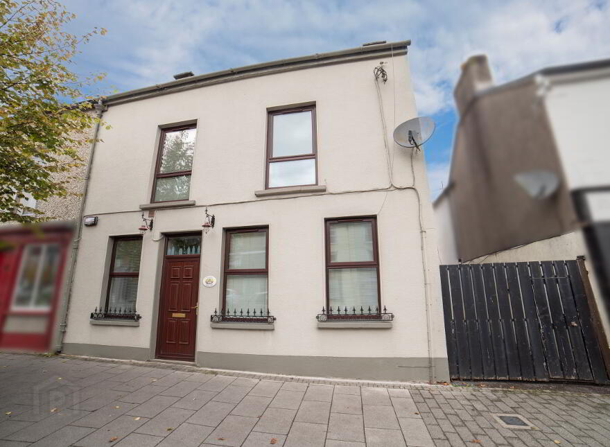 Tara House, Main Street, Doneraile, P51NF8X