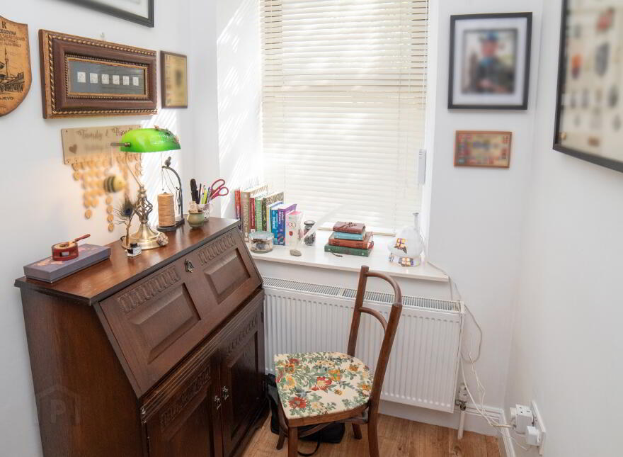 Tara House, Main Street, Doneraile, P51NF8X