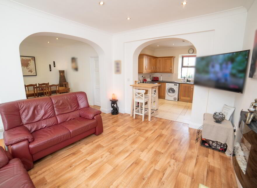 Tara House, Main Street, Doneraile, P51NF8X