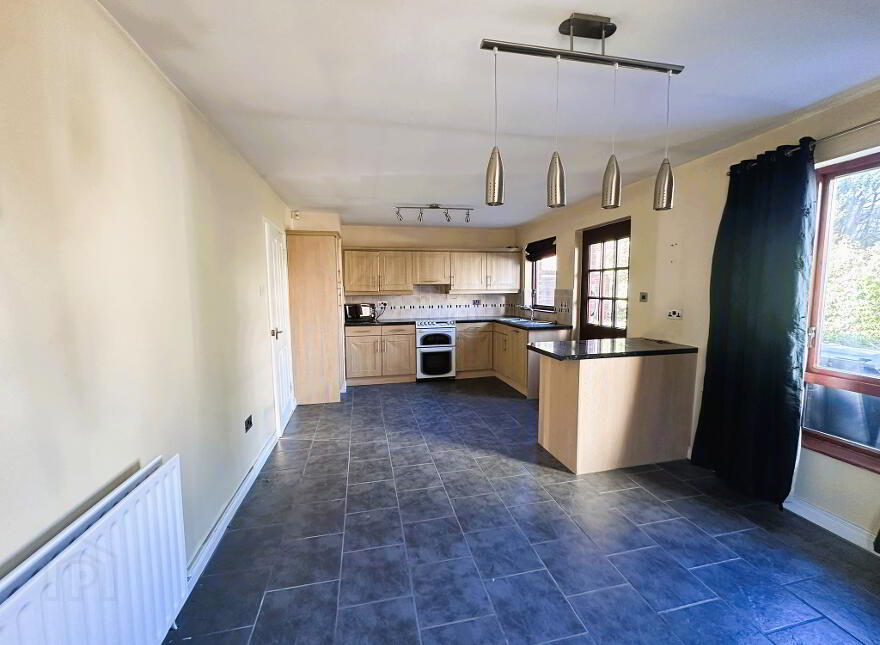 8 Tullybrannigan Brae, Newcastle, BT33 0DG