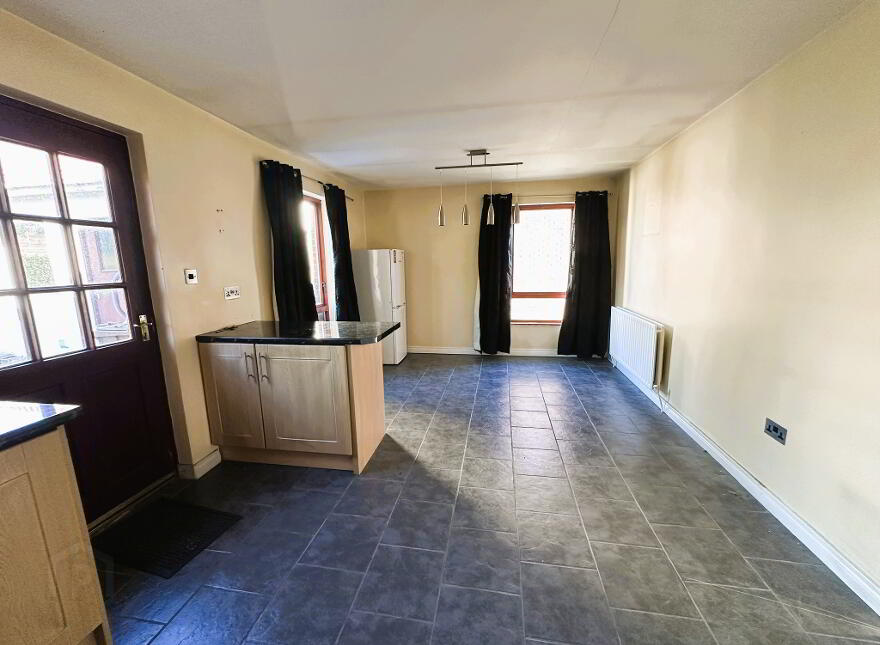 8 Tullybrannigan Brae, Newcastle, BT33 0DG