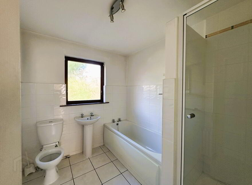 8 Tullybrannigan Brae, Newcastle, BT33 0DG