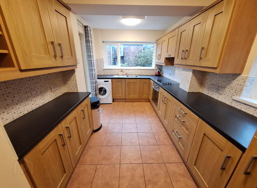 126 Ulsterville Avenue, Belfast, BT9 7AR
