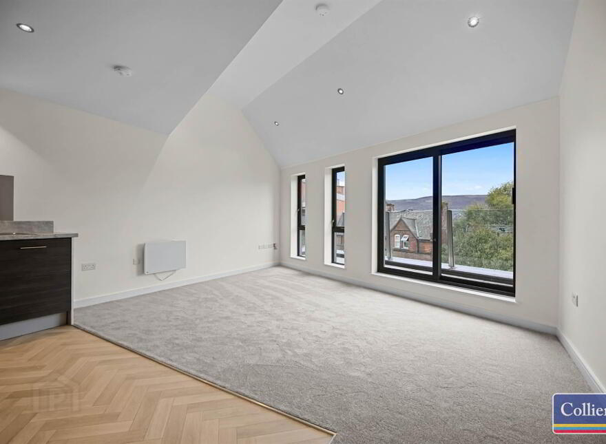 St Thomas Hall, Apts. 1 - 17, 138a Lisburn Road, Belfast, BT9 6AJ
