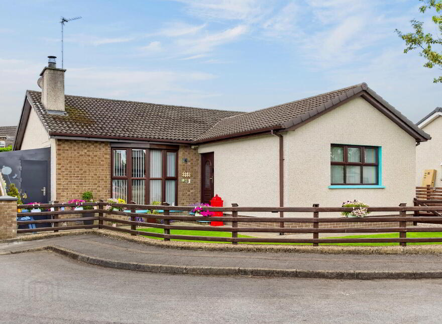 4 Sandel Park, Coleraine, BT52 1TD