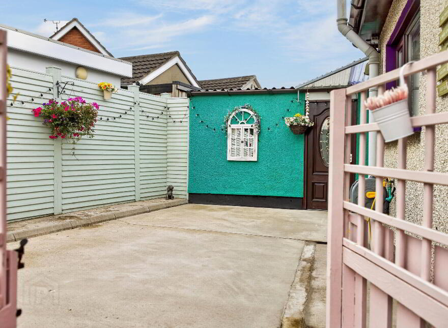 4 Sandel Park, Coleraine, BT52 1TD