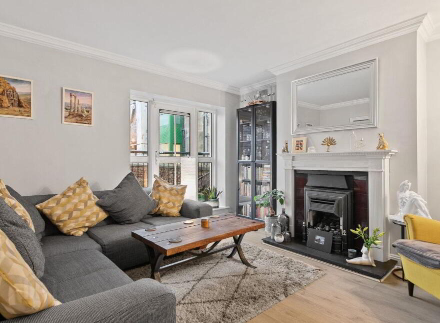 2 Loftus Square, Rathfarnham Gate, Rathfarnham, Dublin 14, D14HH34