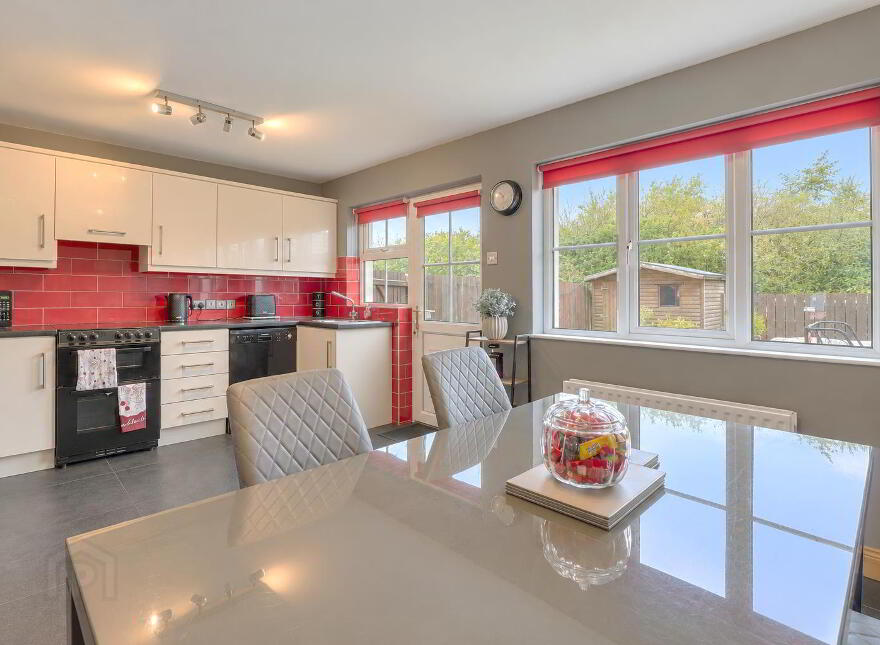 77 Ardvanagh Road, Conlig, Newtownards, BT23 7XN