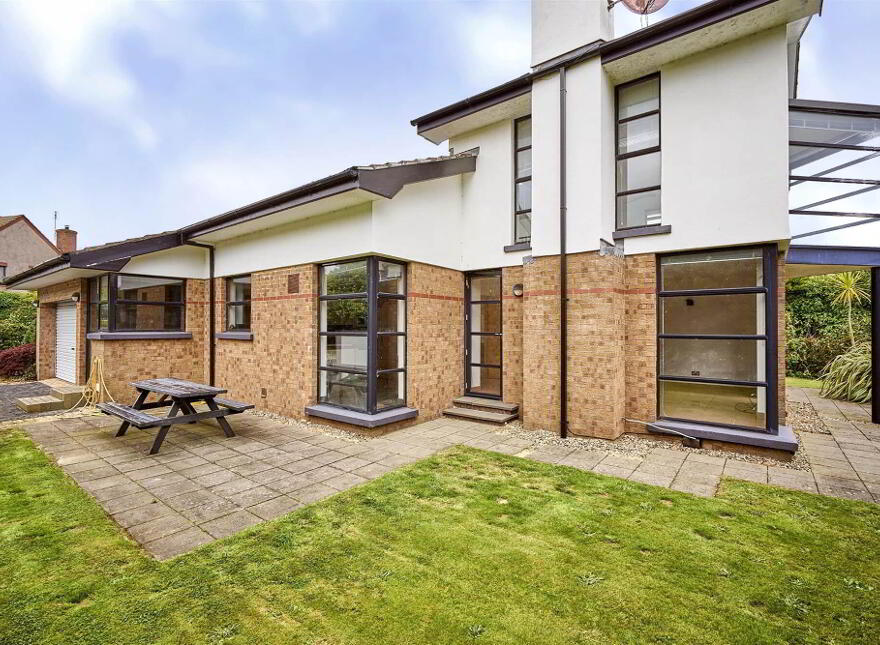 14 Stockbridge Park, Donaghadee, BT21 0QH