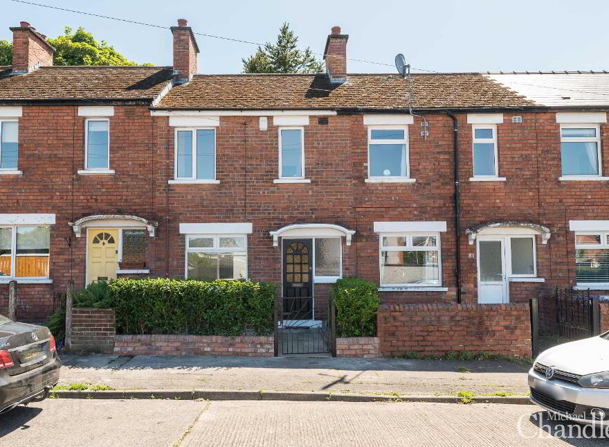 83 Ravenhill Gardens, Belfast, BT6 8GQ