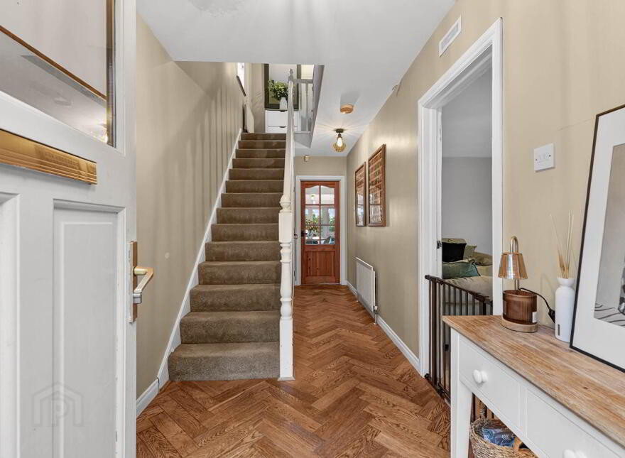 8 Demesne Valley, Dromore, BT25 1TD