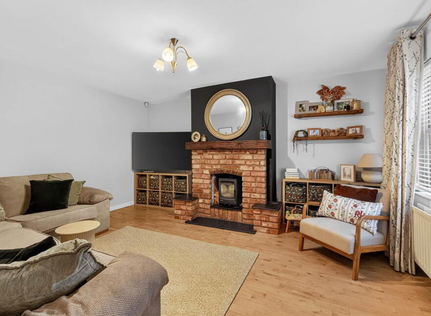 8 Demesne Valley, Dromore, BT25 1TD
