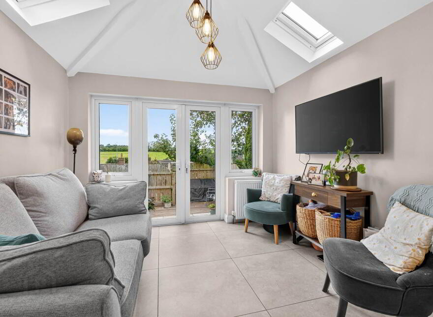 8 Demesne Valley, Dromore, BT25 1TD