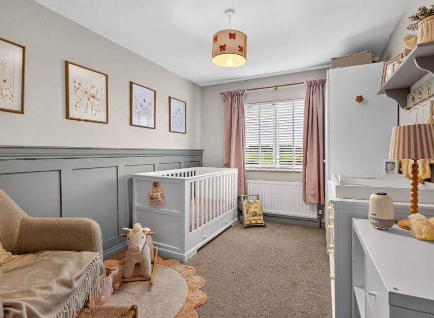 8 Demesne Valley, Dromore, BT25 1TD