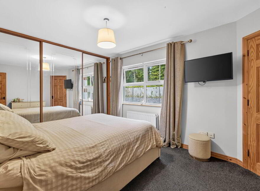 8 Demesne Valley, Dromore, BT25 1TD