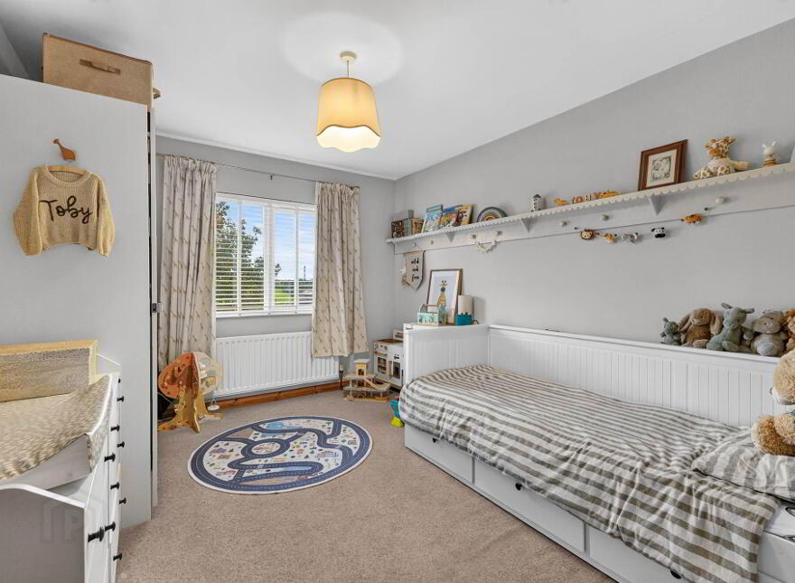 8 Demesne Valley, Dromore, BT25 1TD